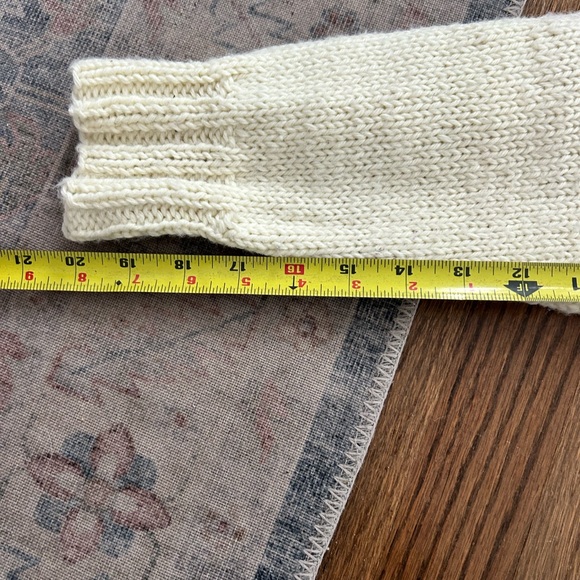 Vintage hand knit Mickey Mouse Minnie Mouse cream 70s sweater: Rare - Picture 10 of 13